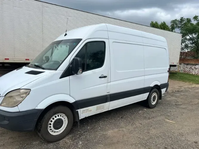 Mercedes-Benz Sprinter 311 Furgão Longo Teto Alto Dies 2014