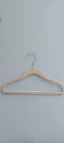 70 Cabides de Veludo para Roupas infantis