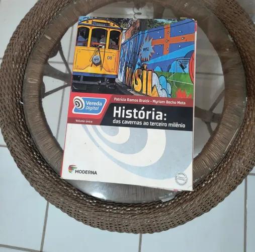 História: das cavernas ao terceiro milênio - Patrícia Ramos Braick / Myriam Brecho Mota
