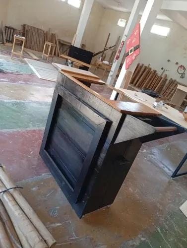 Balcão desmontável para eventos