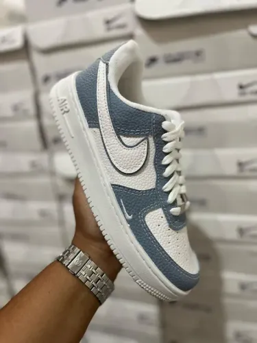 Tênis Nike Air Force 