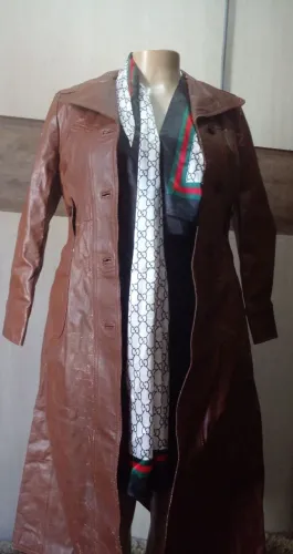 TRENCH COAT GUCCI P EM COURO LEGITIMO