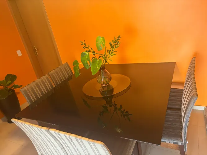 Mesa de jantar 8 lugares 