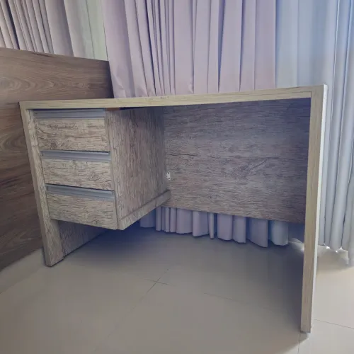 Mesa Escritório 1,20m x 60cm Planejada Robusta 3 Gavetas Telescópicas