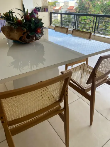 Mesa Jader Almeida Casashopping em laca 