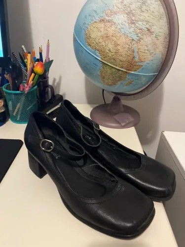 sapato Mary Jane Via Curtume