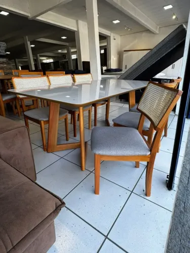 Mesa Com 6 Cadeiras Linha Importada