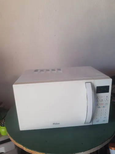 Microondas Philco 26 litros branco