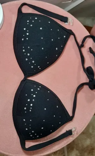 Sutiã Preto com Detalhes