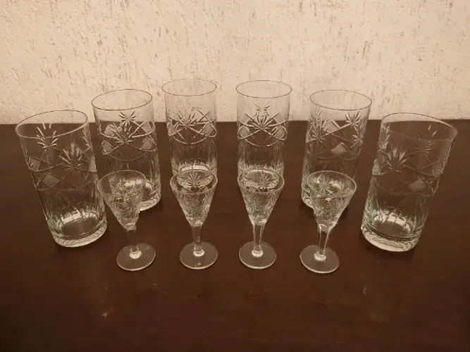 Conjunto Antigo 6 Copos De Cristal Lapidado E 4 Tacinhas