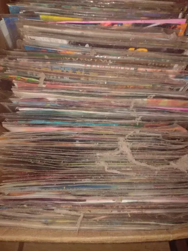 DESAPEGO CDS DE FILMES . MAIS DE 500 CDS !!!