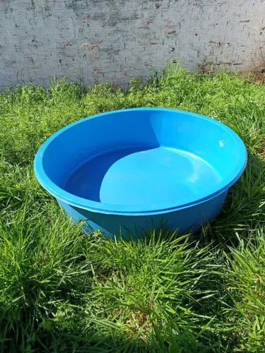Caixa de água/ piscina multiuso com tampa 