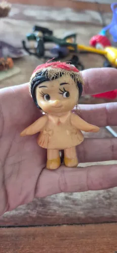 Miniatura de boneca - vintage retro antiga colecionismo