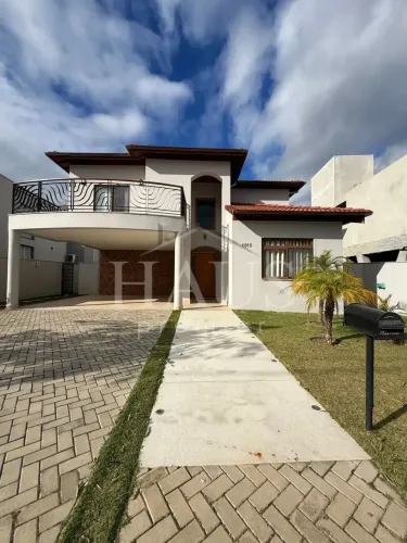 Imóvel para venda possui 300 metros quadrados com 4 quartos em São Pedro - Juiz de Fora -