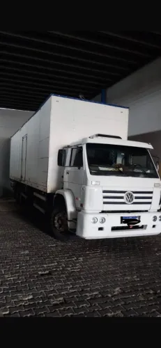 Caminhão Truck Baú 10 Metros Motor zero VW/23.210