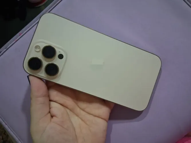 iPhone 16 pro max 256 gb