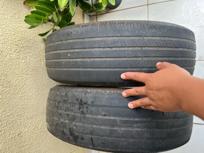 Vendo pneu bom pra uso