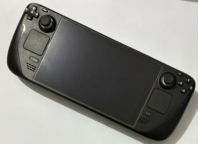 Steam Deck LCD 1TB + case de transporte