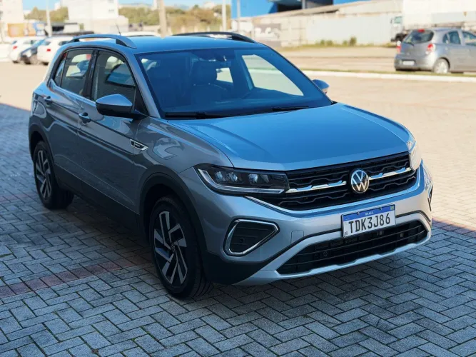 Volkswagen T-Cross Highline 1.4 TSI Flex 16V 5P AUT 2025
