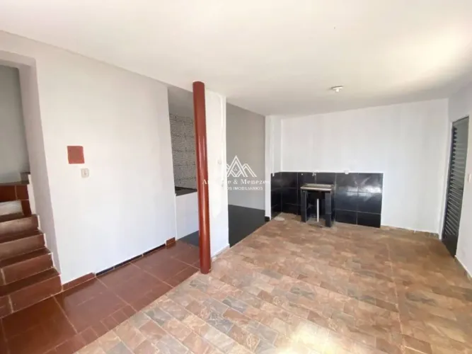 Sobrado com 3 dormitórios à venda, 213 m² por R$ 350.000,00 - Conjunto Habitacional Jardim