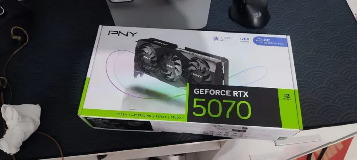Placa de Vídeo RTX 5070 12GB PNY - Nova na Caixa / Impecável