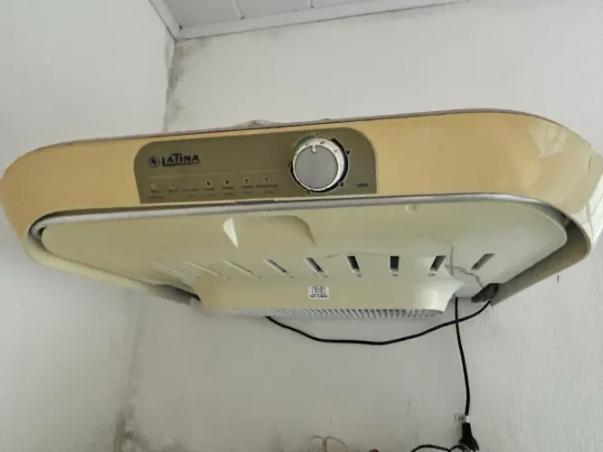 Máquina de secar roupa suspensa
