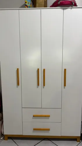 Vendo guarda-roupa