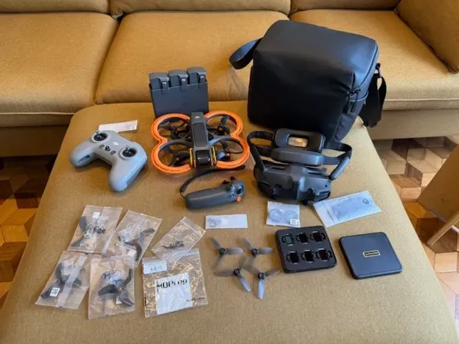 DJI Avata2+Googles3+3baterias+2controles+acessórios