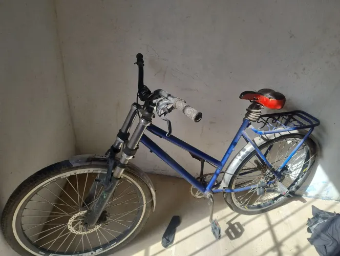 Bike poty freio a disco e suspensão 