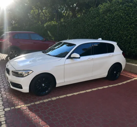 BMW 120I A Sport 2.0 Activeflex 16V Aut. 2016