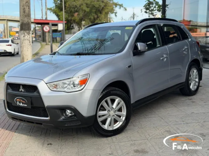 Mitsubishi ASX 2.0 16V 4X4 160cv Aut. 2012