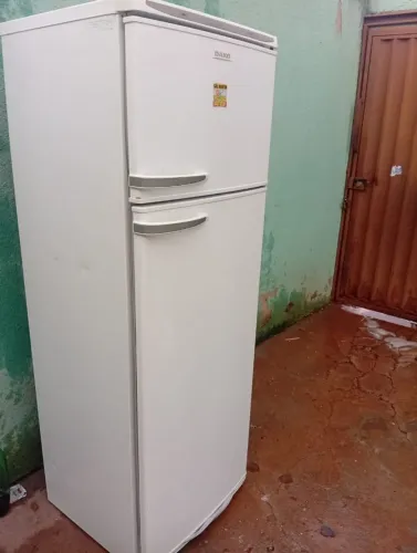 Geladeira Dako