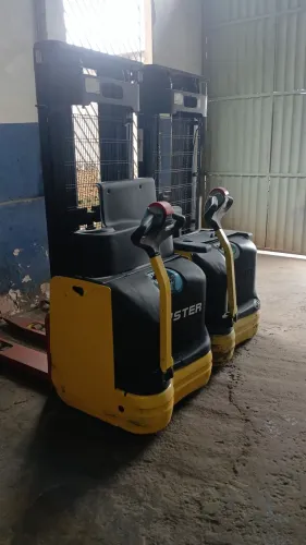 Empilhadeira Hyster