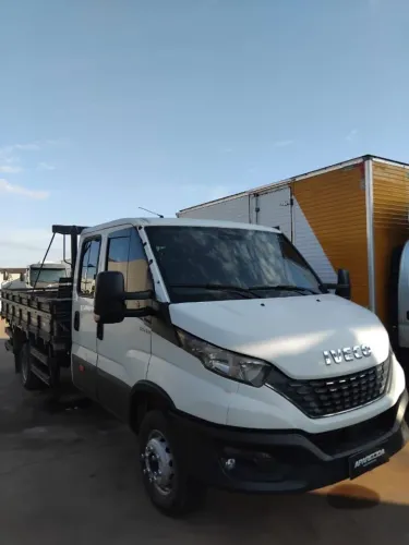 7 LUGARES ORIGINAL DE FABRICA !  PBT 6.5 ton 