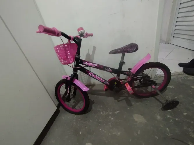 Bicicleta Infantil Feminina Aro 16 - Preta e Pink - Cairu
