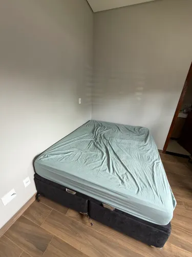 CAMA BOX KING SIZE COM BAÚ + COLCHÃO