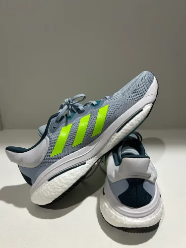 Adidas solarglide 6