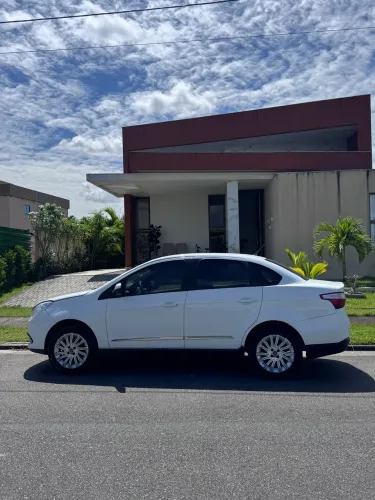 Fiat Grand Siena Essence 1.6 Flex 16V 2014