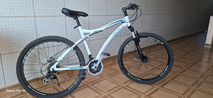 Bicicleta aro 26" SHIMANO 21 marchas 