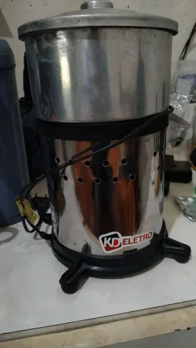 Espremedor Extrator de Suco Industrial KD Eletro 500W (Seminovo e Completo)usado