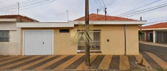 Casa para Venda em Rio Claro, Saúde, 3 dormitórios, 1 suíte, 2 banheiros, 2 vagas