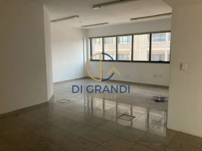 Sala Comercial 170m², Vila Itapura, Campinas-SP: 5 Salas, ar condicionado e 4 vagas de gar