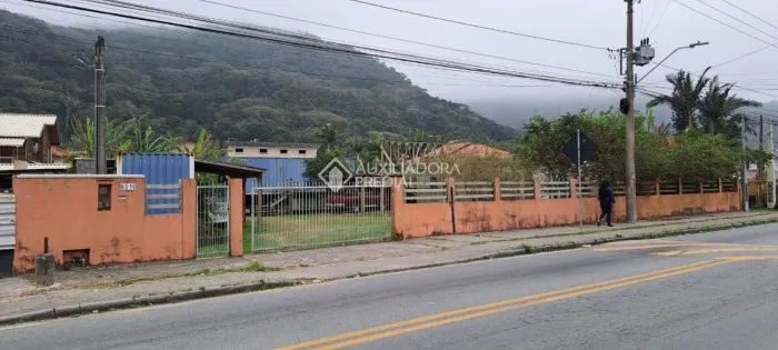 Terreno na Armação