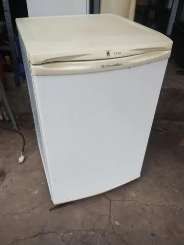 Frigobar Eletrolux 130