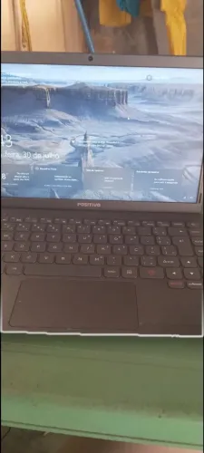 VENDO NOTEBOOK POSITIVO MOTION - USADO