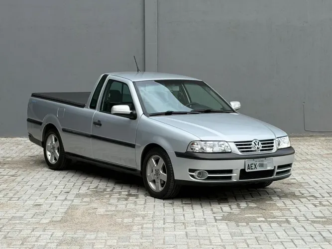 Volkswagen Saveiro Super Surf 1.8 MI 8V 99cv 2004