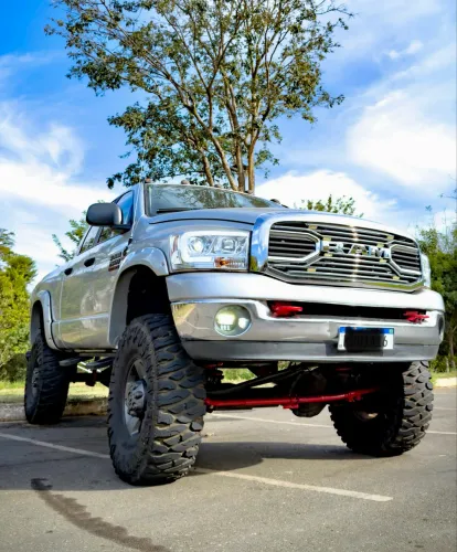 Dodge Ram 2500 H.duty 5.9 SLT 24V CD 4X4 Dies. 2008