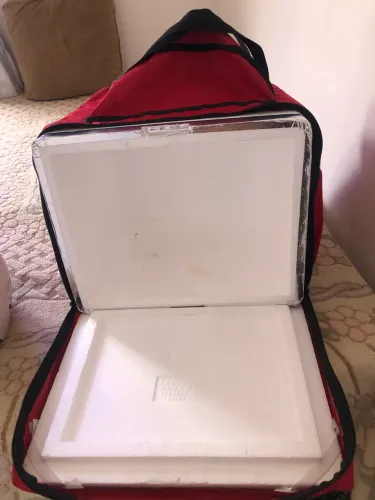 Bag de 44 litros muito nova apena 100 reais