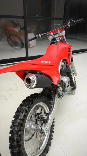 Vendo CRF 300 usada 2x