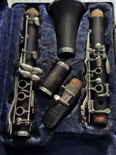 Clarinete Buffet Crampon E11